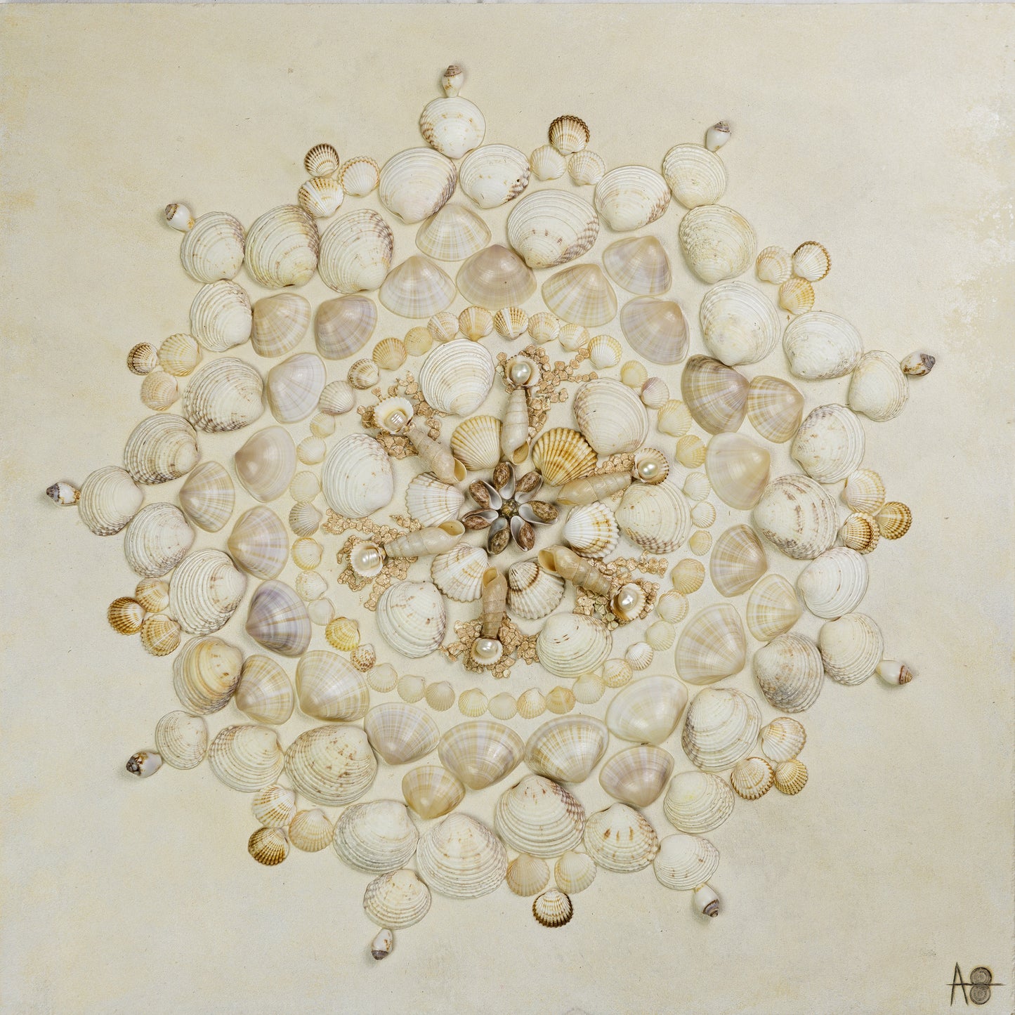 Mandala Seashells Handbag Perla de Mallorca